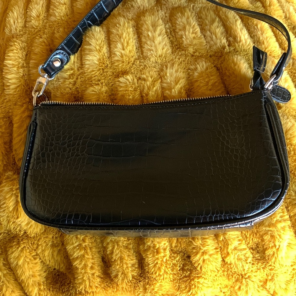 Croc shoulder bag